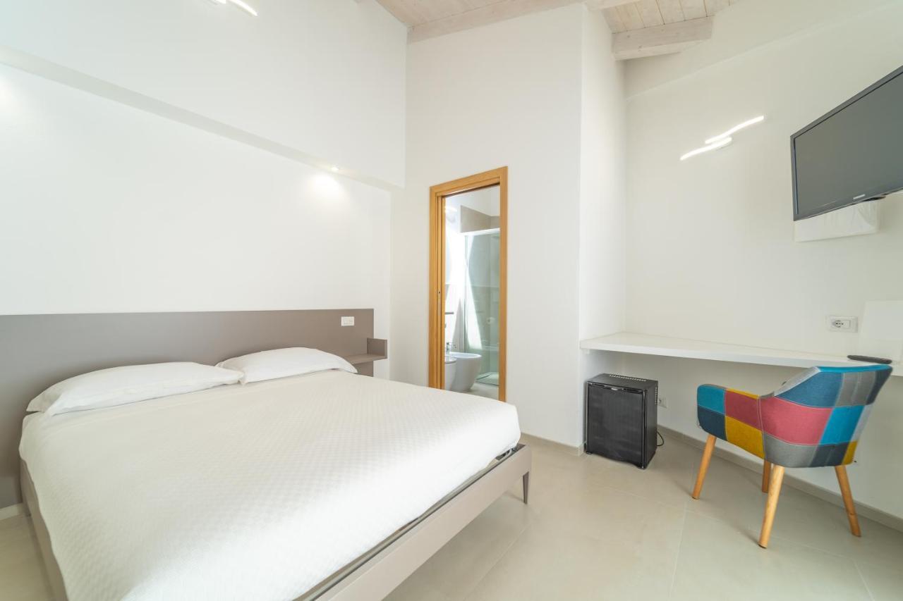 Nuova -Luxury Rooms & Apartment- Olbia Zewnętrze zdjęcie