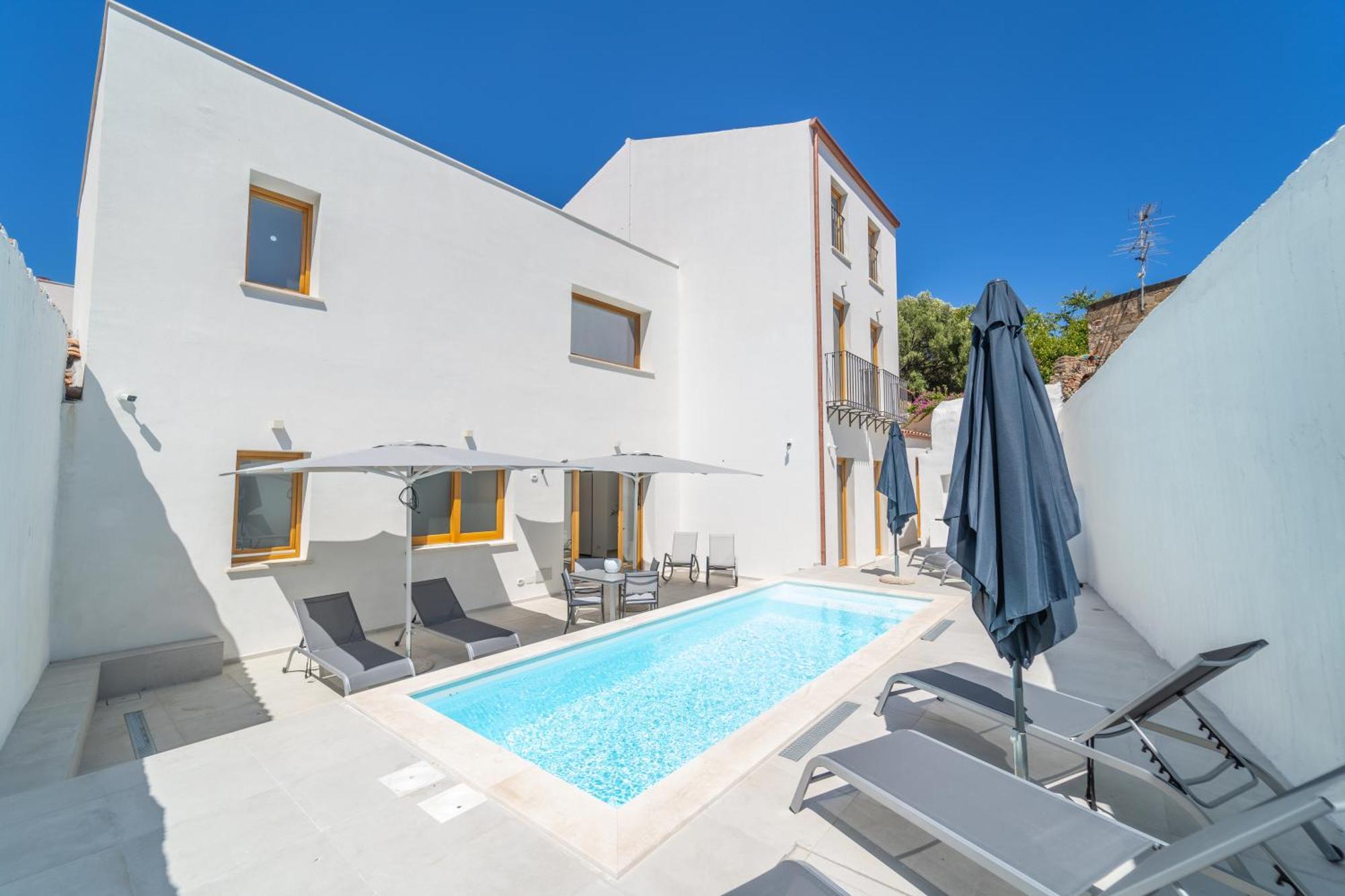 Nuova -Luxury Rooms & Apartment- Olbia Zewnętrze zdjęcie