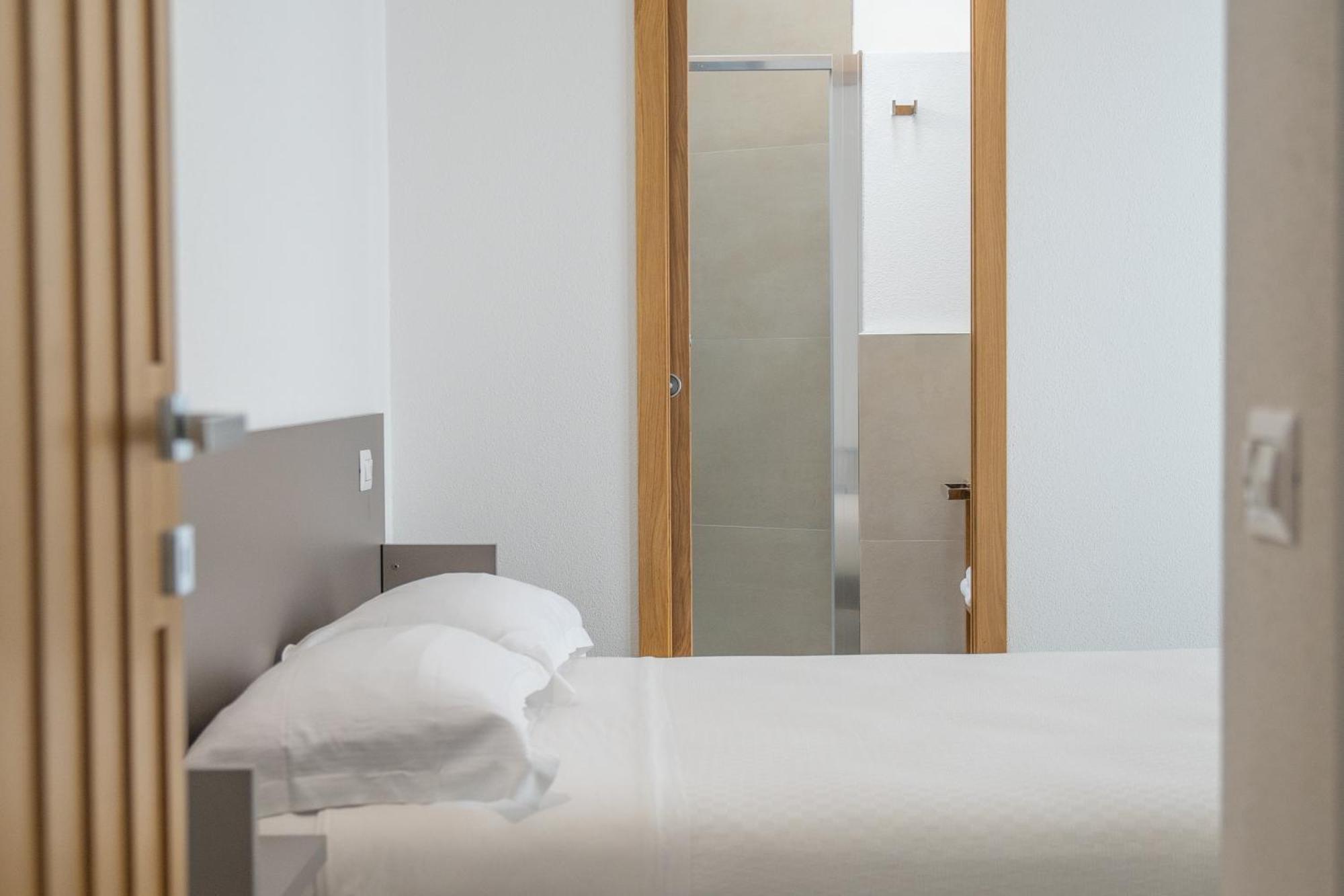 Nuova -Luxury Rooms & Apartment- Olbia Zewnętrze zdjęcie